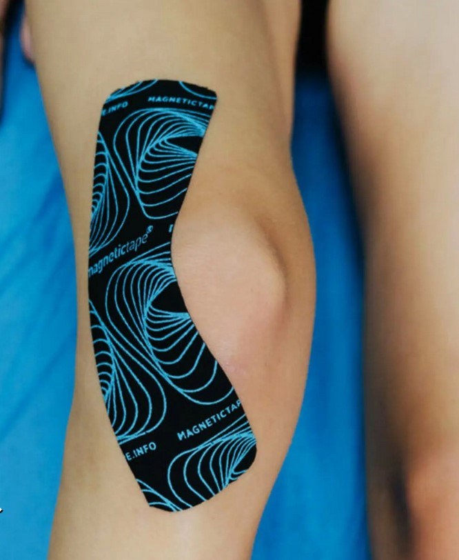 MagneticTape® applied to knee